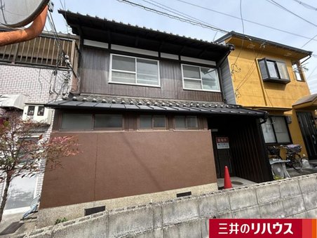 京都府京都市左京区岩倉三宅町