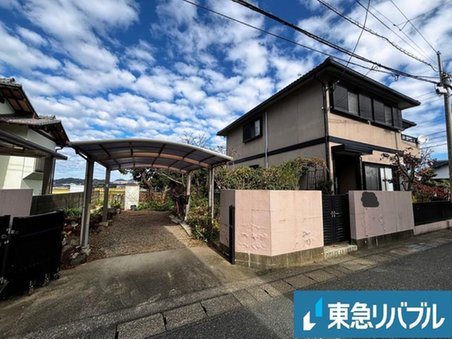福岡県糸島市波多江駅北３