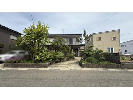 秋田県秋田市新屋田尻沢中町