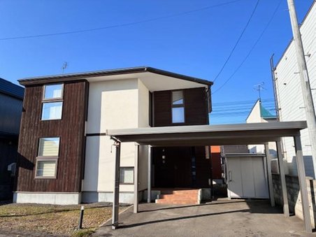 北海道札幌市北区新琴似三条２