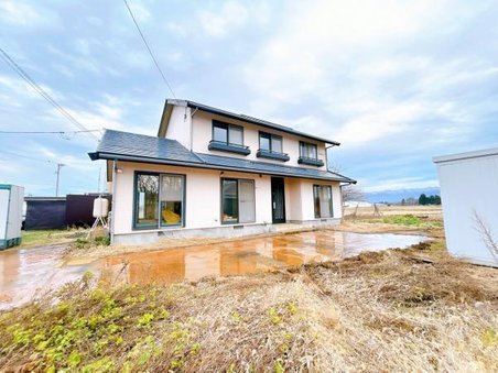 山形県米沢市大字下新田156-3