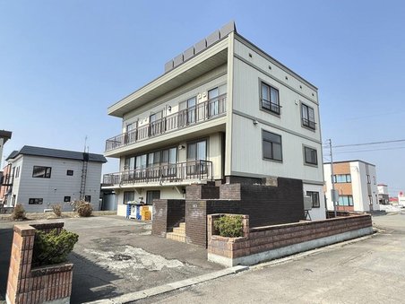 北海道岩見沢市駒園７-5-1