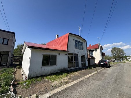 北海道岩見沢市栄町７-25