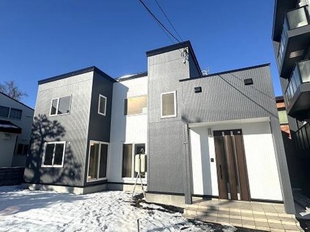 北海道札幌市中央区宮の森一条１０-7-2