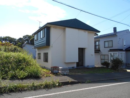 北海道室蘭市絵鞆町２-30-12