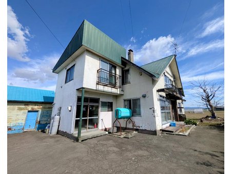 北海道岩見沢市西川町