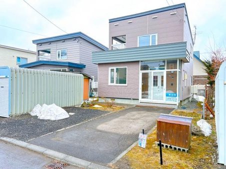 北海道恵庭市駒場町３-4-13