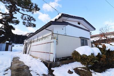山形県西村山郡大江町大字本郷丙