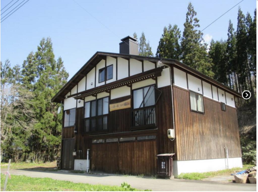 山形県最上郡金山町大字中田