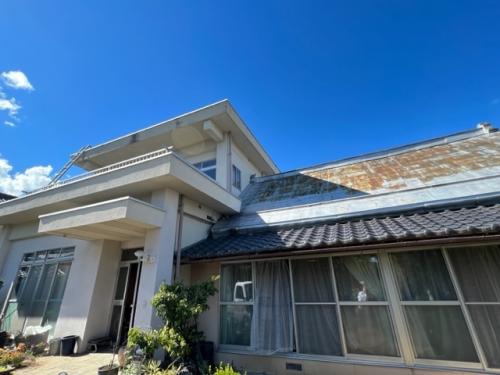 山梨県韮崎市大草町若尾