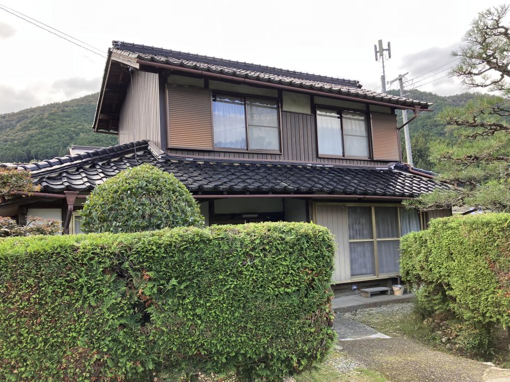 京都府船井郡京丹波町小畑