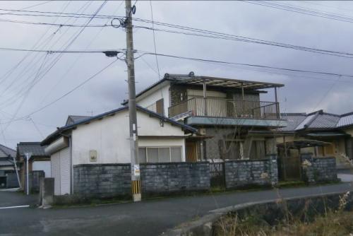 福岡県築上郡築上町大字有安