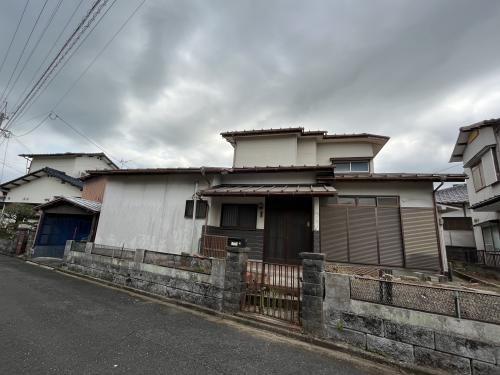 福岡県築上郡築上町大字高塚