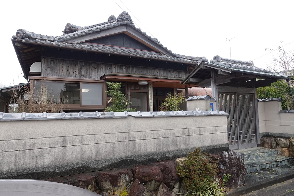 三重県津市豊が丘３丁目