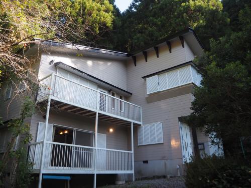 徳島県那賀郡那賀町百合字松の木