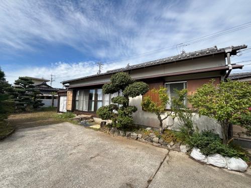 山口県防府市大字仁井令