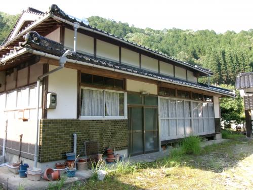 兵庫県佐用郡佐用町桑野