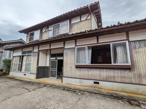 兵庫県美方郡新温泉町岸田