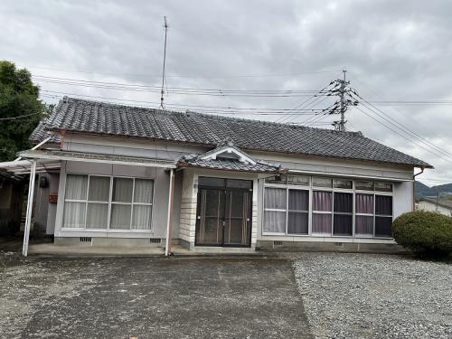 大分県豊後大野市三重町川辺