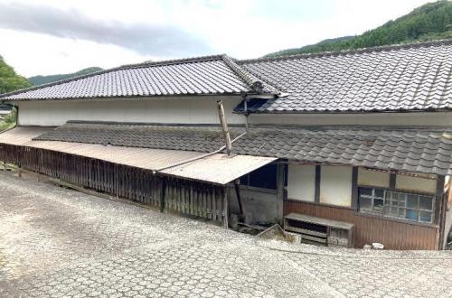 大分県日田市大字羽田岩美町