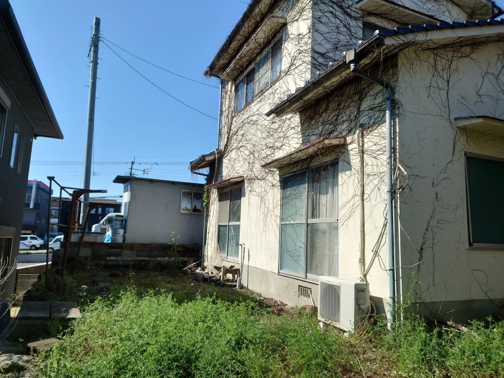 大分県別府市東荘園４丁目