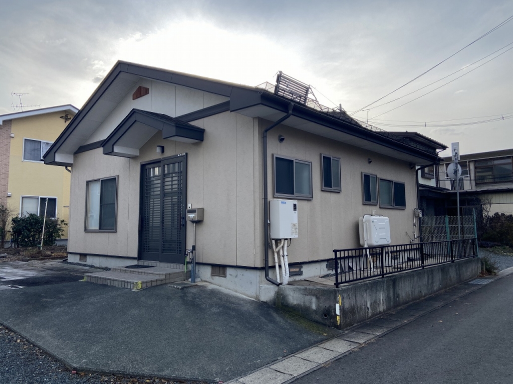 岩手県紫波郡紫波町平沢字松田
				-