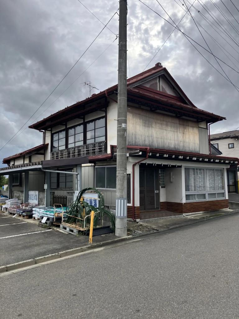 岩手県紫波郡紫波町桜町字下川原
				-