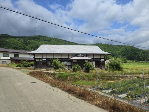 岩手県八幡平市安代寺田
				-