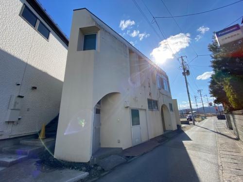 岩手県久慈市本町２丁目
				62番地