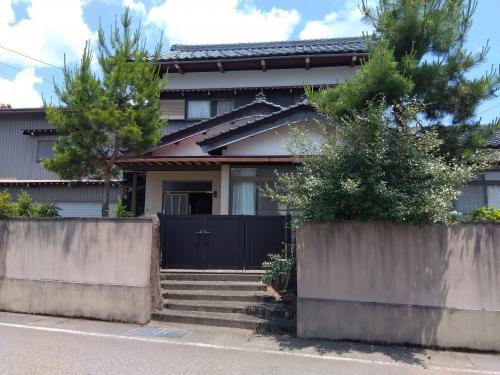 福井県大野市中野町４丁目