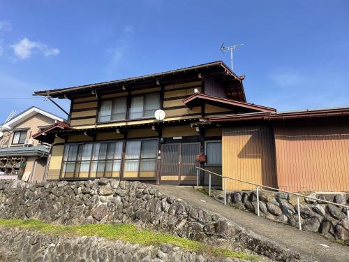 岐阜県飛騨市古川町袈裟丸