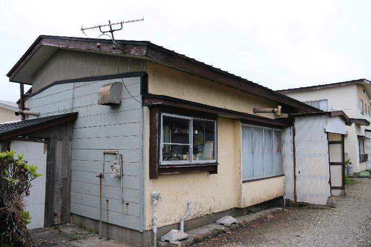 秋田県山本郡八峰町八森字茂浦