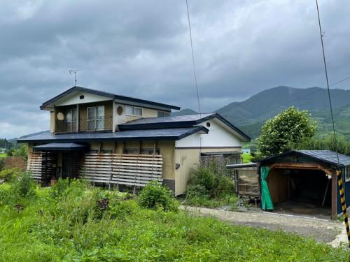 秋田県大館市道目木字屋布添