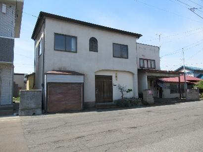 青森県弘前市大字大富町
				11-6