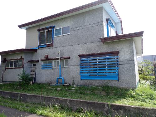 青森県東津軽郡外ヶ浜町字蟹田中師宮本
				85番3