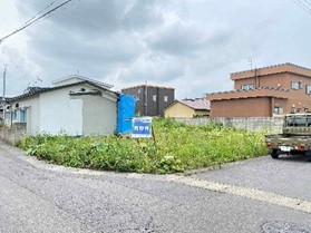 青森県黒石市吉乃町
				28、135-2