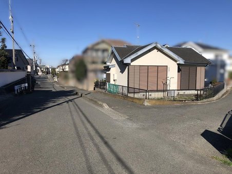 神奈川県海老名市門沢橋４