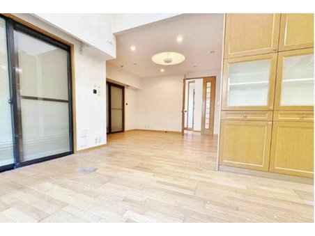 埼玉県さいたま市浦和区常盤７