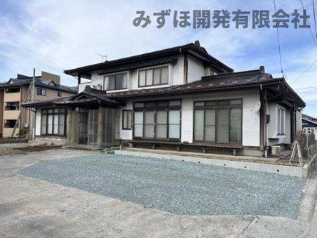 山形県東根市宮崎４-6-3