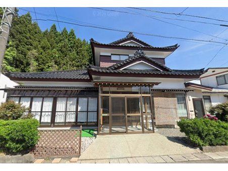 秋田県由利本荘市岩谷町字松山